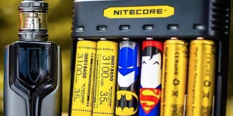 Accus : pourquoi faut-il utiliser un chargeur ?